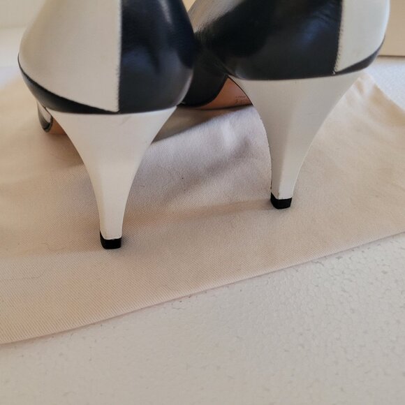 Bally Designer Pumps | Black & White Leather | Size 8.5 M | With Box Dust bag - Picture 11 of 14